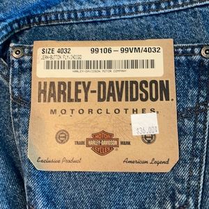 Men’s Brand new Harley Davidson blue jeans.